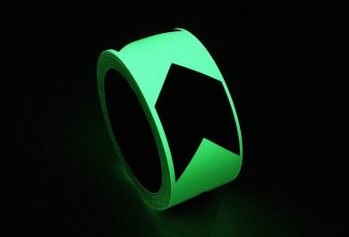 H8101C-Glow-in-the-Dark-Directional-Marking-Tape-50mm-N-Roll